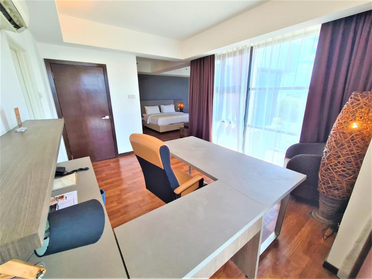 Nexus Business Suite Hotel Shah Alam Exterior foto